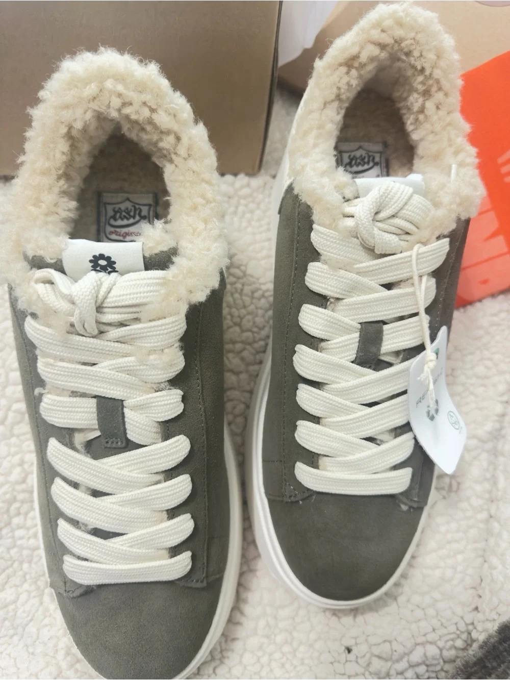 ASH Women's Moby-Be Kind Platform Sneaker- military/gardenia Fur lined size 10.5